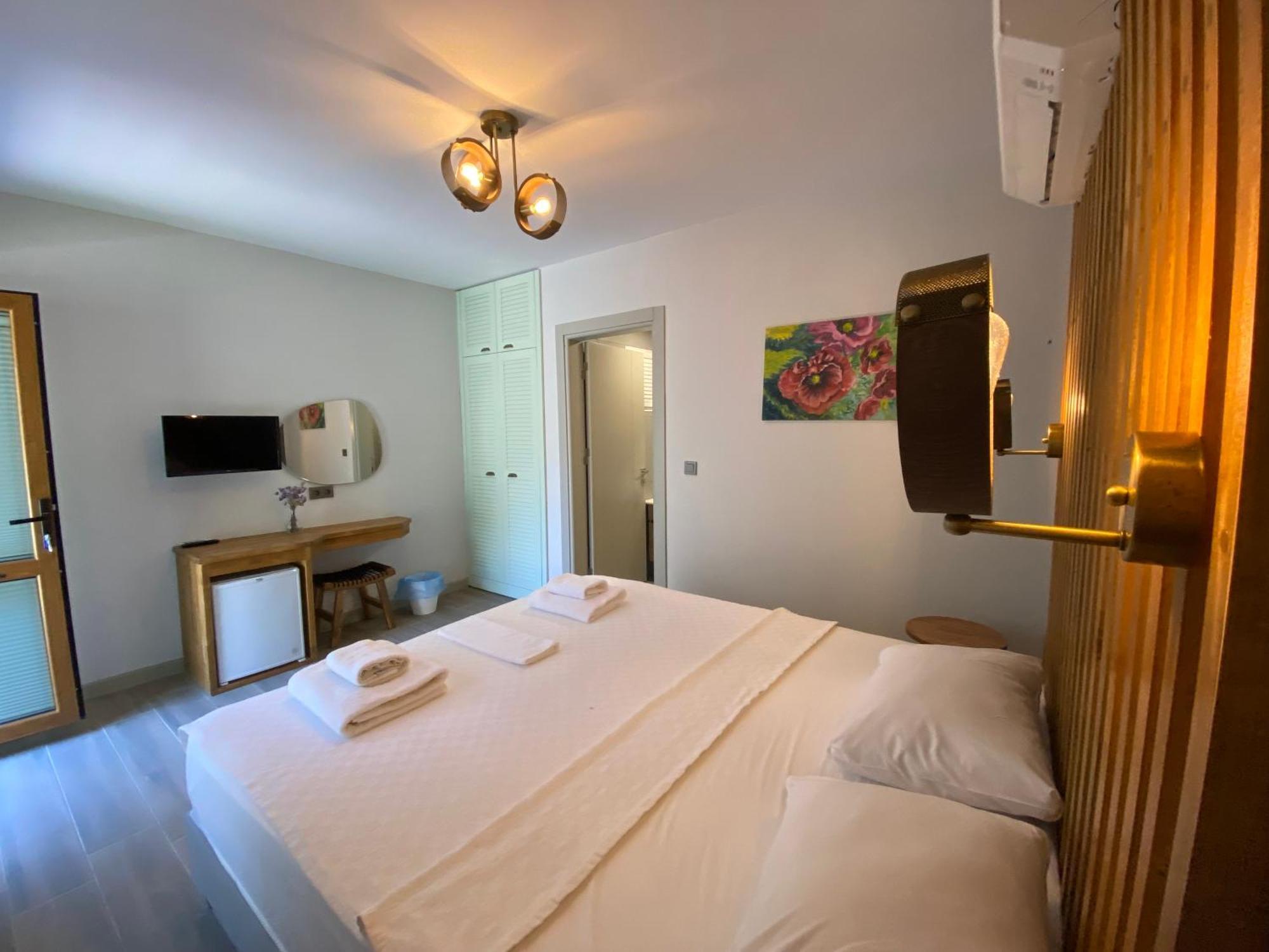 Elyada Otel Ve Bag Evi 8 Yas Ustu Бозджаада Экстерьер фото