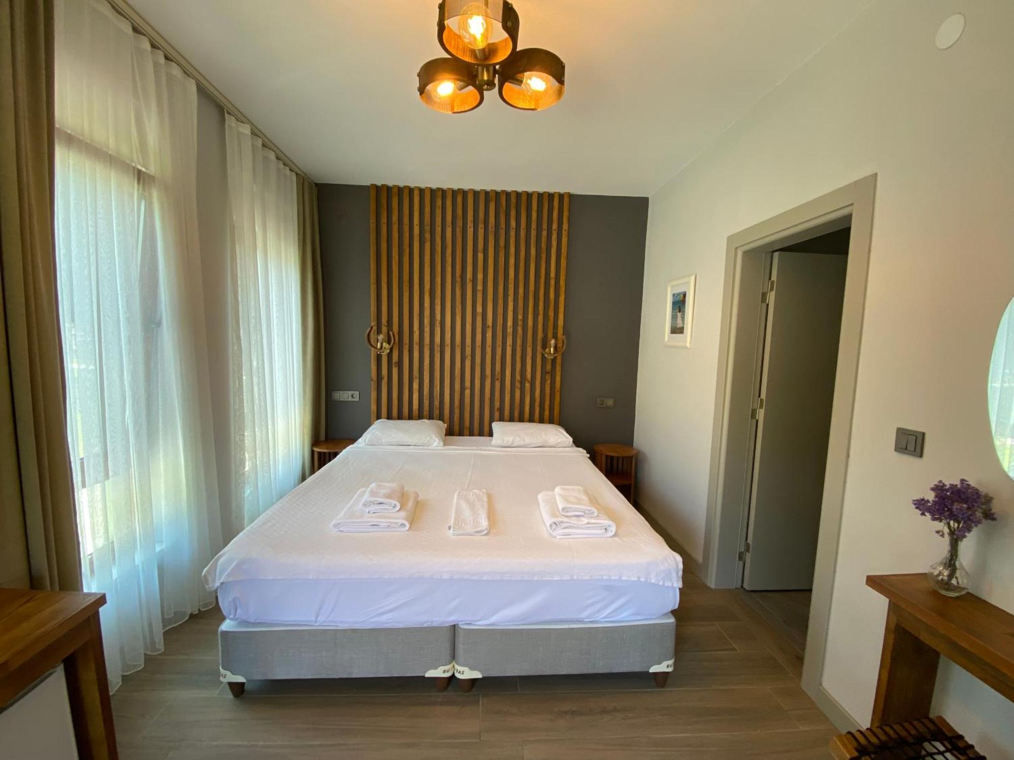 Elyada Otel Ve Bag Evi 8 Yas Ustu Бозджаада Экстерьер фото