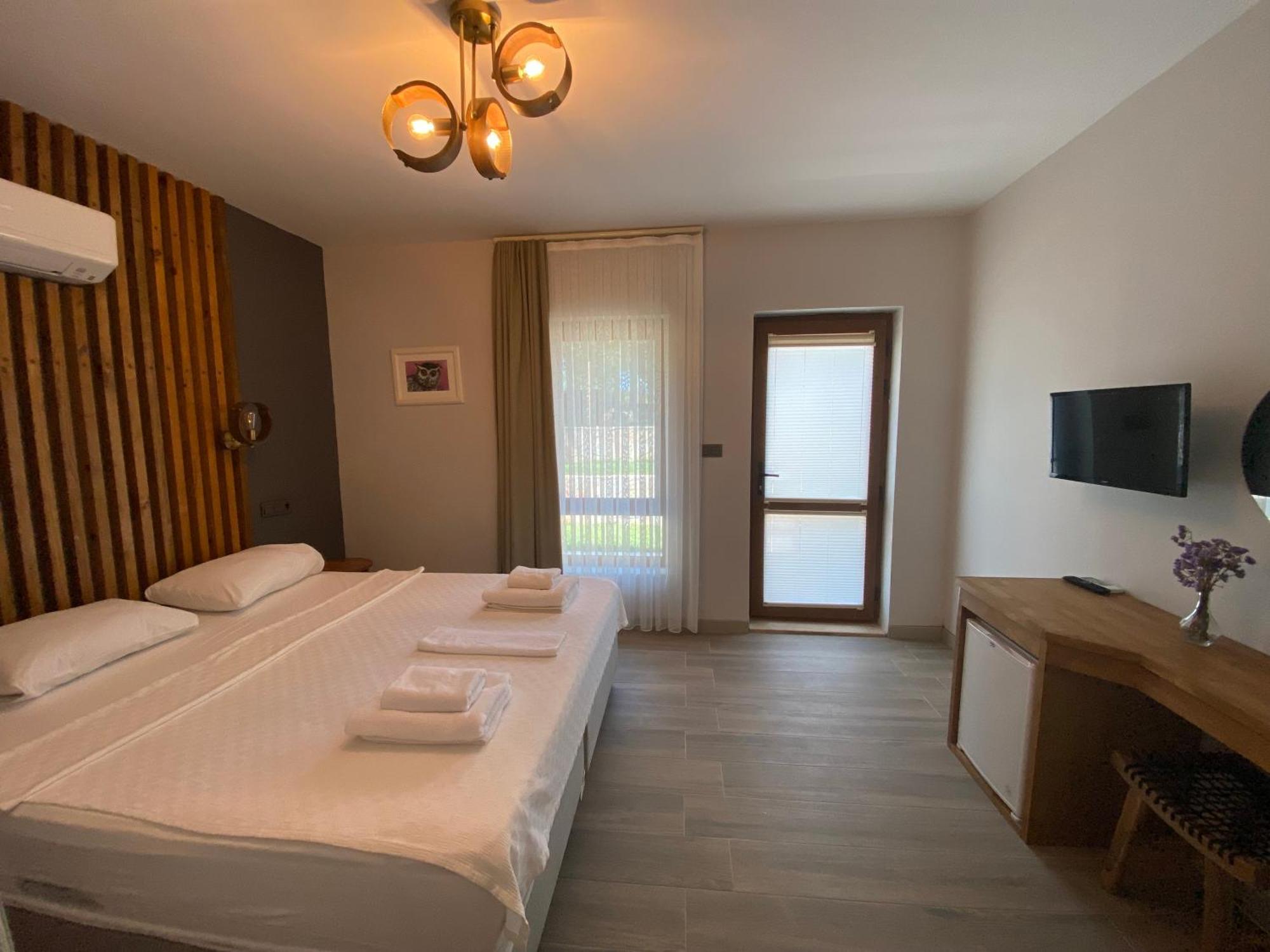 Elyada Otel Ve Bag Evi 8 Yas Ustu Бозджаада Экстерьер фото